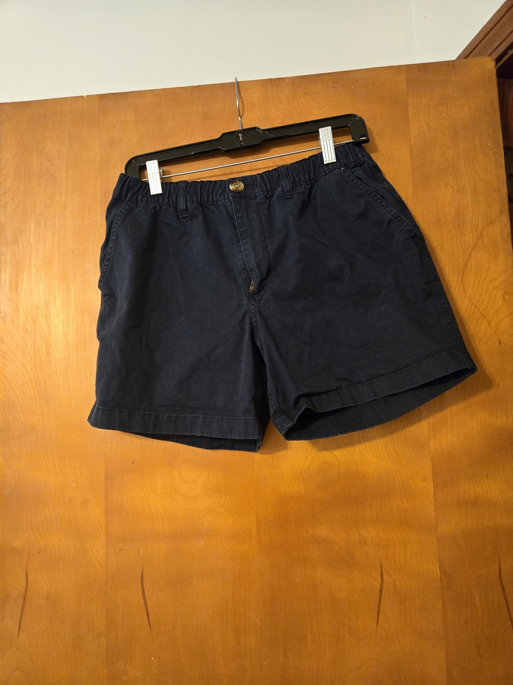 Chubbies Khakinators Navy Blue Elastic Waist Shorts Size M 5'5" Inseam